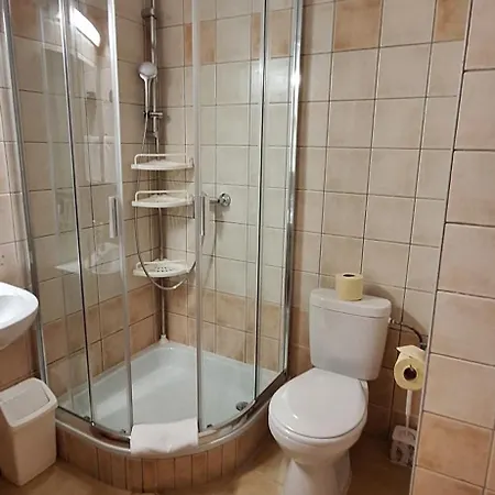 아파트 Tuenderrozsa *